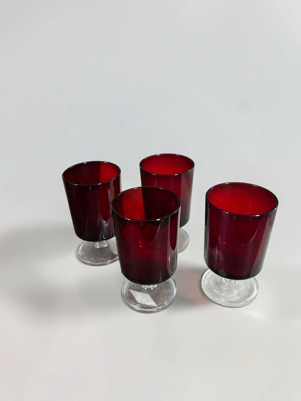 Vintage Arcoroc France Ruby Red Wine Goblets Set of 4 Clear Stem